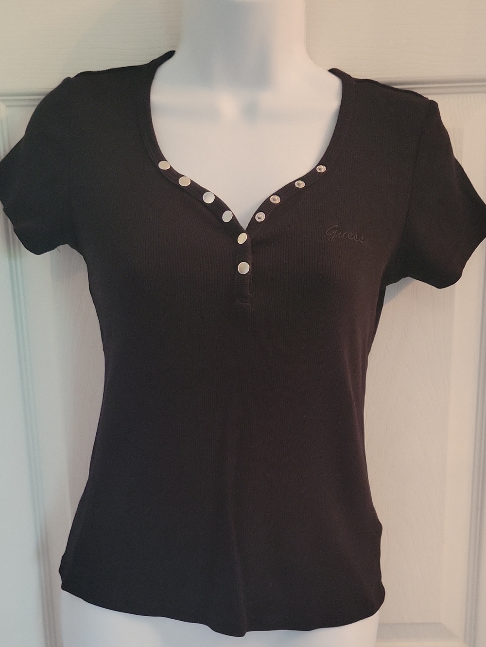Guess Black Short Sleeve Ribbed Snap-Front Tee